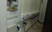 Розетки в серверной комнате стандарта IEC 60309 под PDU 16A
